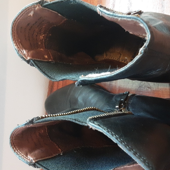 Sam Edelman "Parley" Black Leather Booties with Decorative Zipper | Size 6.5 - Picture 12 of 13